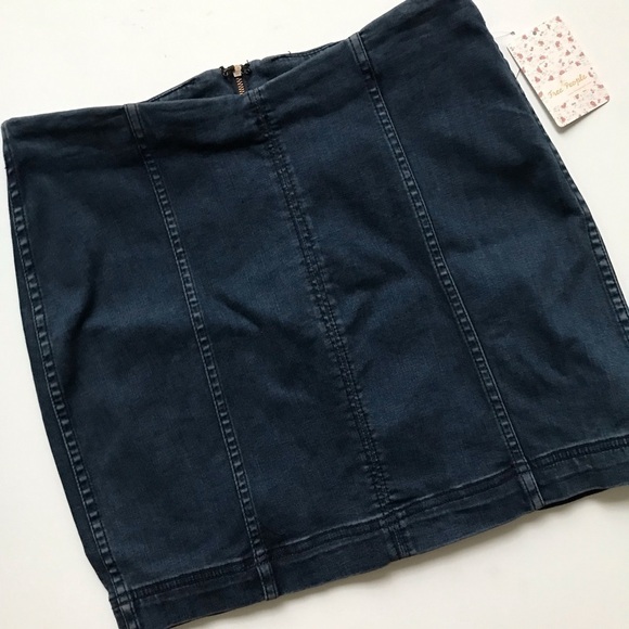 Free People We The Free Modern Denim Mini Skirt 10 - Picture 2 of 7